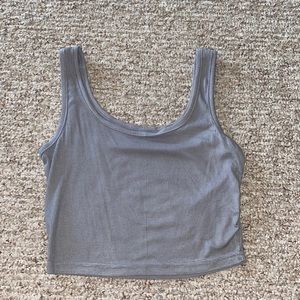 Woman’s crop top